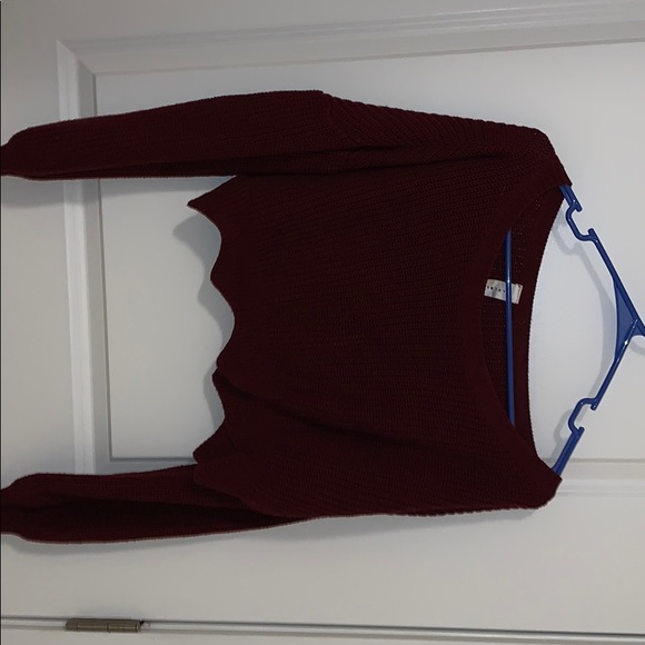 Cropped sweater - Picture 1 of 3